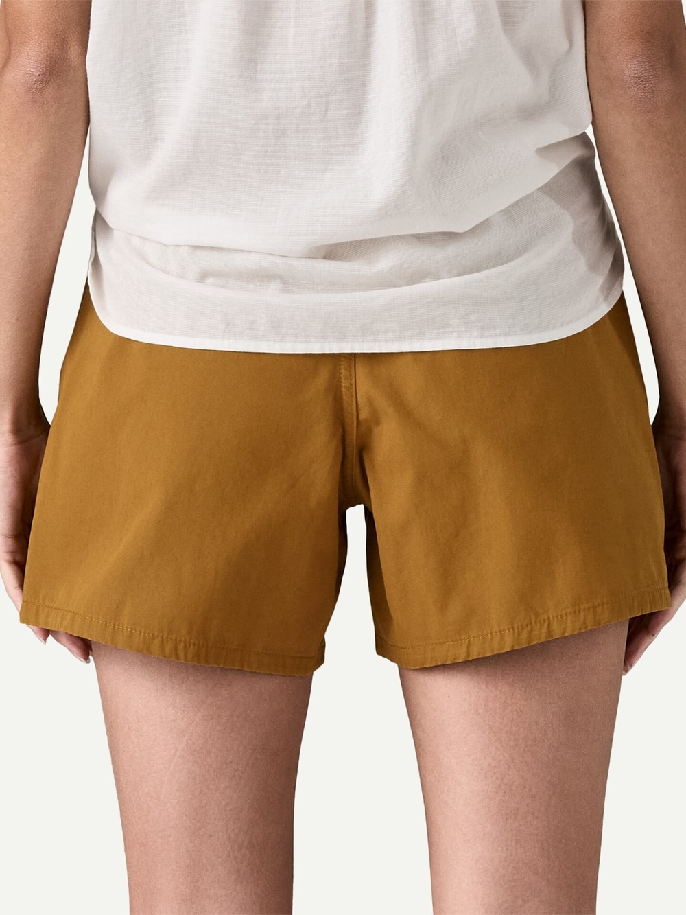 NWT Patagonia Women's Funhoggers 4" Inseam Everyday Outdoor Shorts Size M - Picture 2 of 9